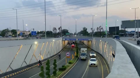 Dirty traffic making rush on roads in Lahore Pakistan on March 18, 2024 Video stock 274190408