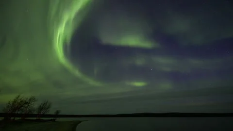 Disappearing arc of the Aurora Borealis Stock Footage 250295454