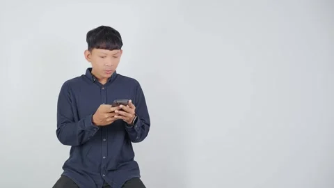 Disappointed Person Looking at Smartphone After Failure Vidéo 344830636