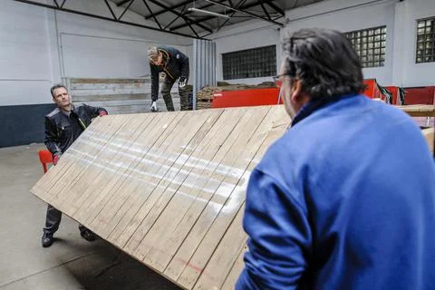 Disassemblig a carnival float after nine dead in Hanau racist terror attack, Ger Stock Photos