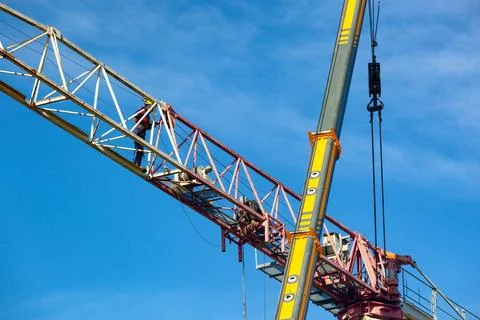 Disassembly of a tower crane Foto stock