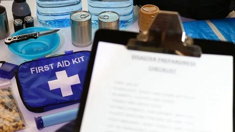 Disaster preparation clipboard checklist back to front focus. HD Stock-Footage 129552873