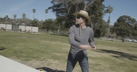 Disc Golf practice throws Stock Footage 103814283