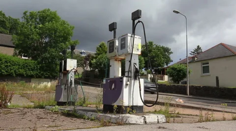 Discarded Petrol Pumps Stockbeeldmateriaal 52957105