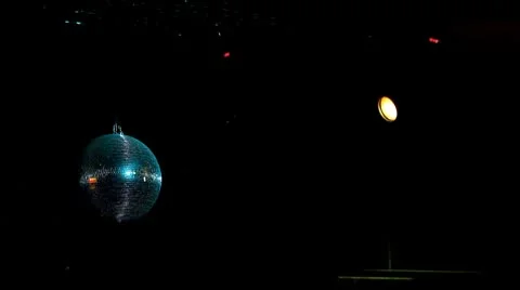 Discoball Video stock 8963919