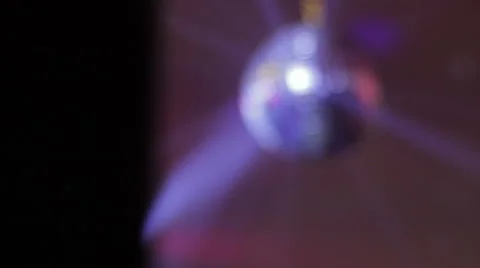 Discoball in purple light Vídeos de archivo 60575590
