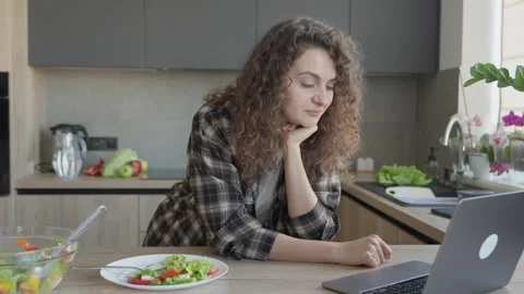 Discussing Idea During Video Call While Sitting In Bright Cozy Kitchen Scene Видео 311269893