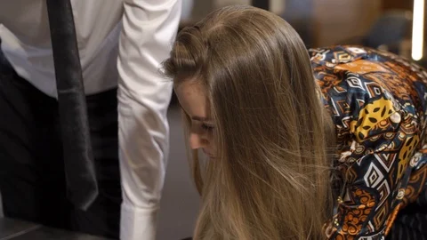 Discussion of the work plan Video stock 96014536