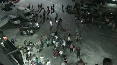 Disembarkation during night 库存影片 33067032