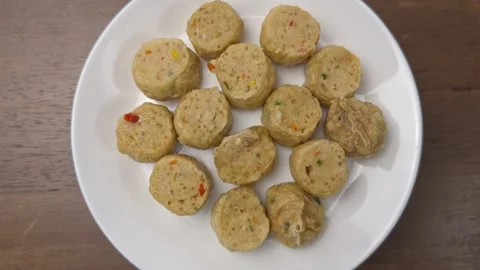 A dish of chicken rolls 動画素材 276976688