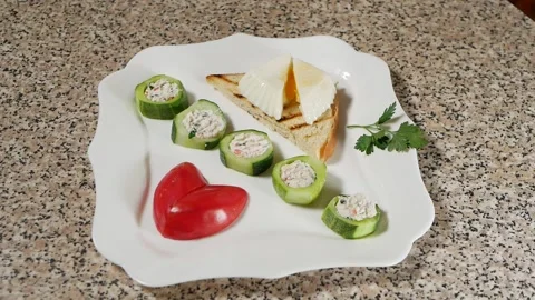 Dish with food Stock Footage 161224053