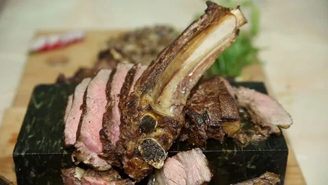 Dish with roast meat with garnish 库存影片 73977175
