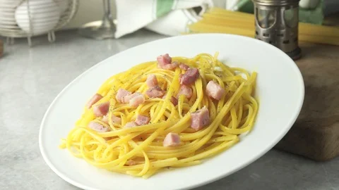 Dish with spaghetti Video stock 86528742