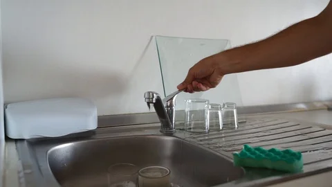 Dish washing Stock Footage 112203953