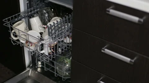 Dishwasher close up Vidéo 65054762