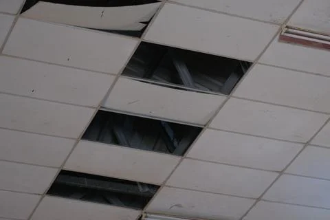 Dismantling the ceiling, light bulbs, curved ceilings Stock Photos