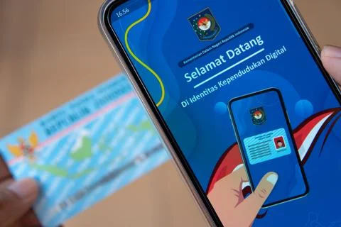 Display of the digital State Population Identity application Stock Photos