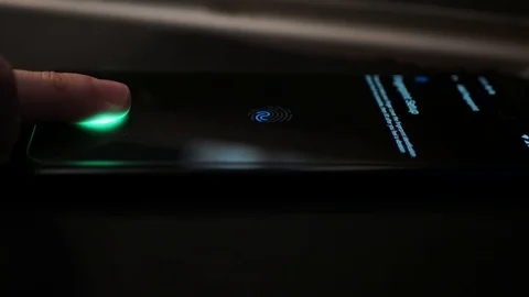 In-display Fingerprint Sensor On Smartphone 库存影片 113552012
