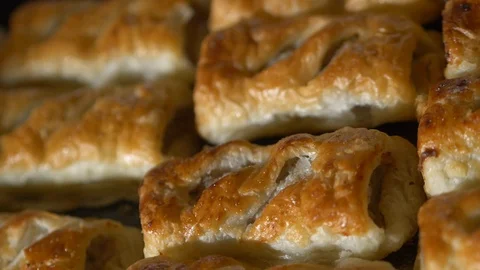 Display of fresh pastries in a bakery. Stock-Footage 107784728