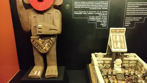 Display items and statues made of ceramic in an inca museum near Cusco, Peru. Stock Footage 288517810