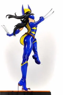 Display of the X-Men MARVEL COMIC character WOLVERINE(LAURA KINNEY). Photos