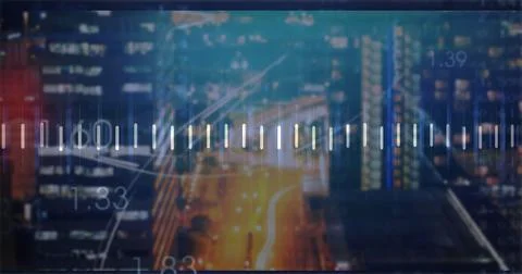 Displaying audio level indicator pulsing across city night view, with numeric Ilustración de archivo