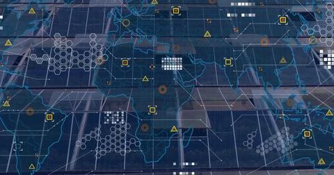 Displaying global map overlay on console, showing hex grid, warning triangles, Foto stock