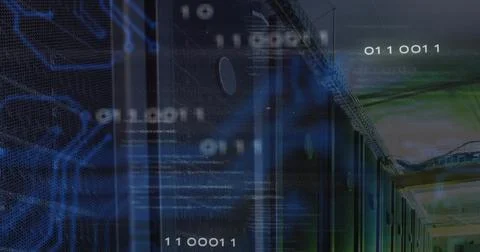 Displaying server rack columns streaming binary code and cables in data center, Foto stock