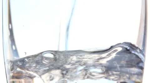 Dissolution of effervescent aspirin tablet - timelapse Vidéo 1048409