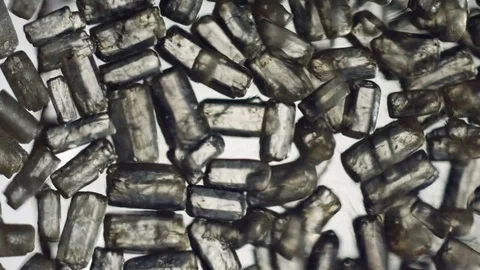 Dissolution soluble crystals in liquid Vidéo 77722074