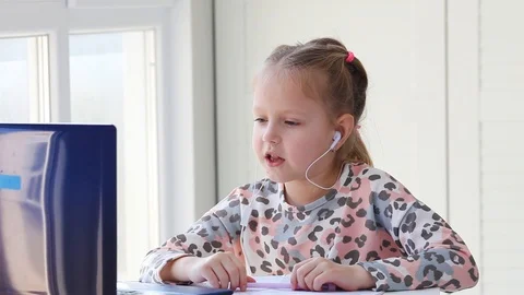 Distance learning, school online. Stock-Footage 126984478