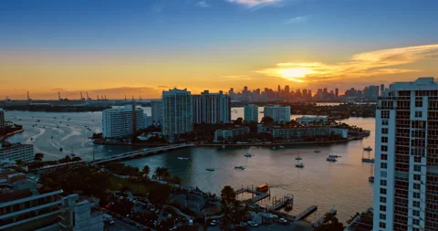 Distancing from the man-made island in Brickell Key. Stock Footage 324822308