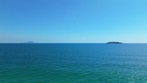 Distant drone view of the Ilha Mata-fome marine paradise, Santa Catarina, Brazil Видео 332139653