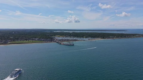 Distant Oak Bluffs Harbor with arriving cruise ship, Martha's Vineyard 動画素材 345157449