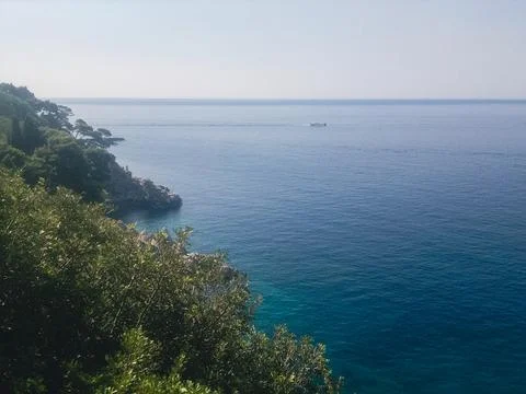 Distant Ocean View Stock-Fotos