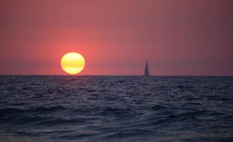 Distant Sunset 写真素材