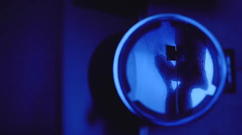 Distressed Man Silhouette (Mirror Reflection) Vídeos de archivo 26739811