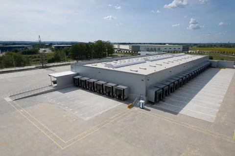 Distribution Center with Loading Docks: Logistics and Supply Chain Stock Photos
