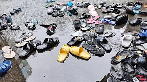 Distribution of slippers Stock-Fotos
