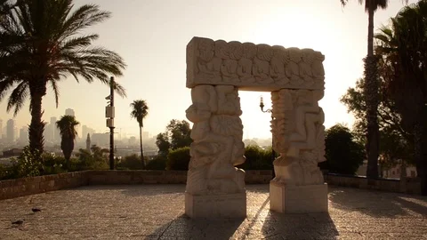 Dive inside a sun gate pan follow mode Stock Footage 117073349