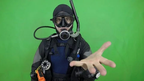 Divemaster shows signal -ask 動画素材 129907565