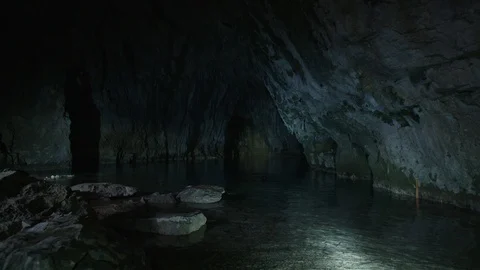 Diver getting out an underground lake, Gournier, France Vidéo 104207891