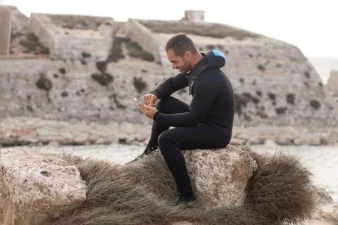 Diver preparing the dive Stock Photos