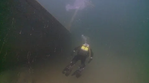 Diver shipwreck 4 Stock Footage 12420501