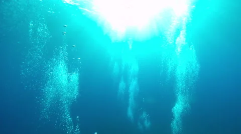Diver swimming in ocean Stock Footage 46667080