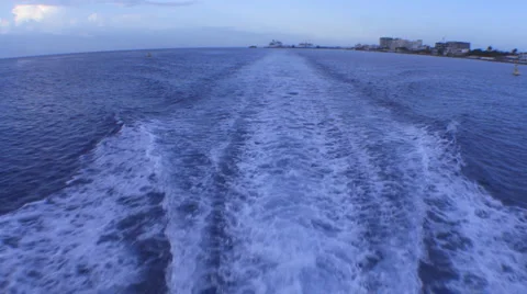 Divers on board Vidéo 2054032