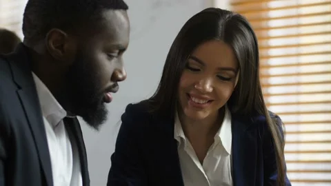 Diverse listeners talking while drinking coffee Video stock 108011697