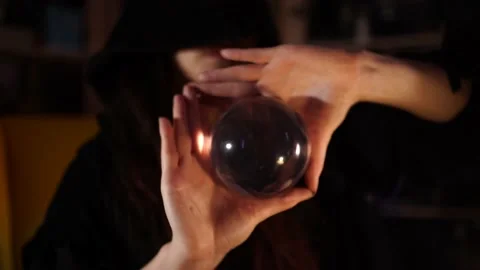 Divination on a crystal ball next to burning candles 스톡 동영상 133077087