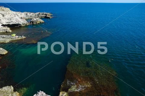 Diving cliffs Stock Photos