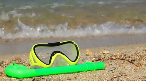 Diving Mask  Stock-Footage 43051606